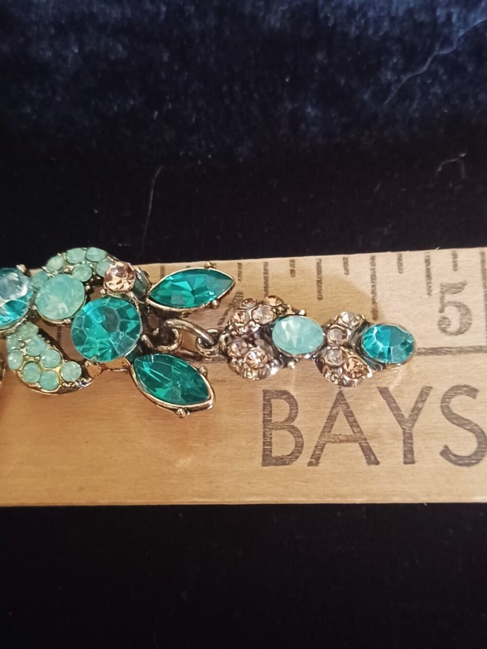 Another 4.5" Beatiful Rhinestone Brooch - Picture 4 of 5